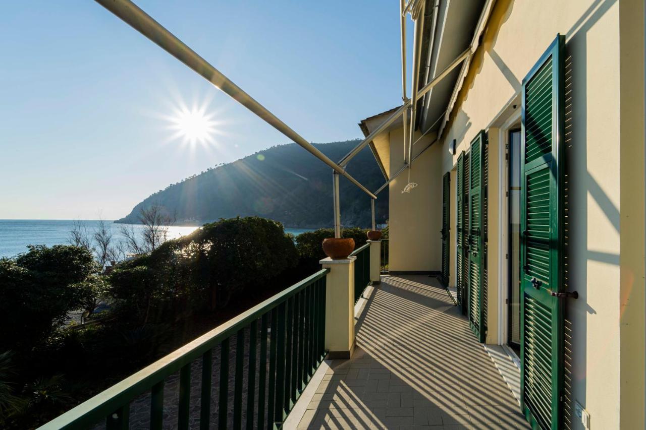 111 - Casa La Secca Vista Mare, 100Metri Dalla Spiaggia E Mare 莫内利亚 外观 照片